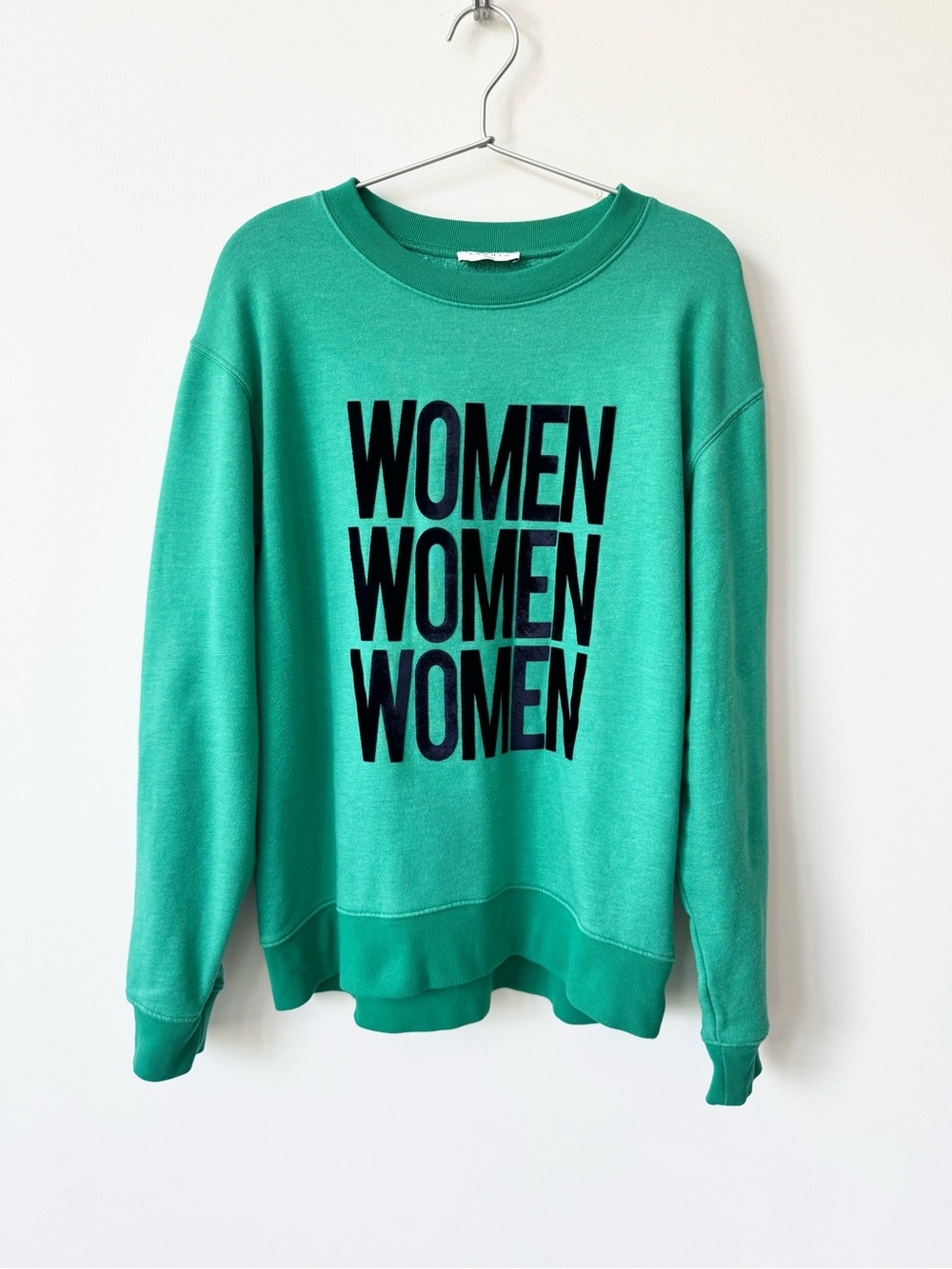 Sandro Tulipe 50/50 Crewneck Sweatshirt with Dark Navy Velvet WOMEN Appliqué